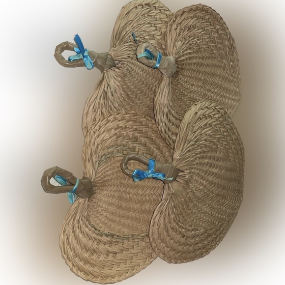 SET OF 4 Brand NEW WICKER HAND FANS With BLUE RIBBONS which can be taken off. - Picture 3 of 10